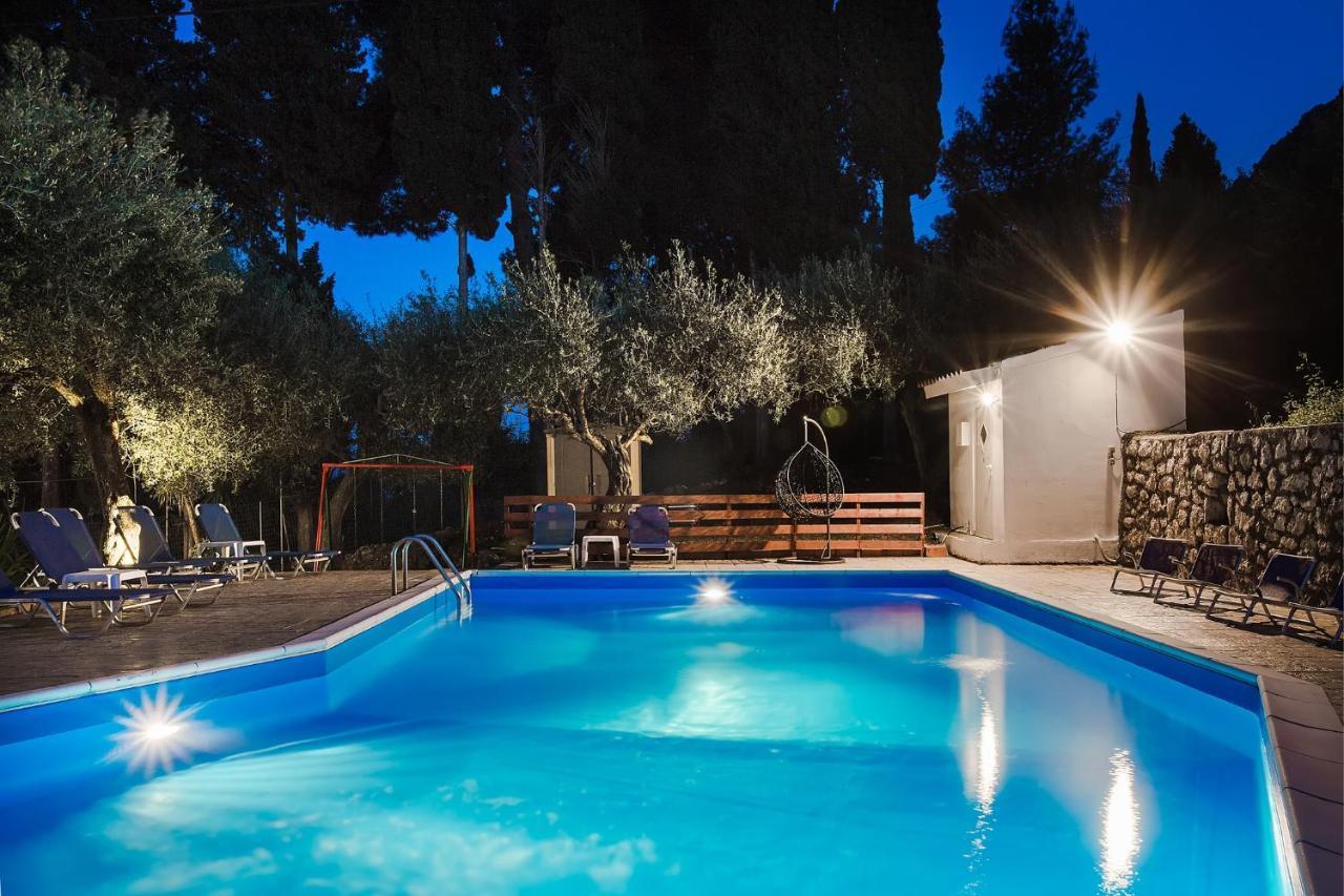 Olive Grove Poolside Apartments Benícesz Kültér fotó