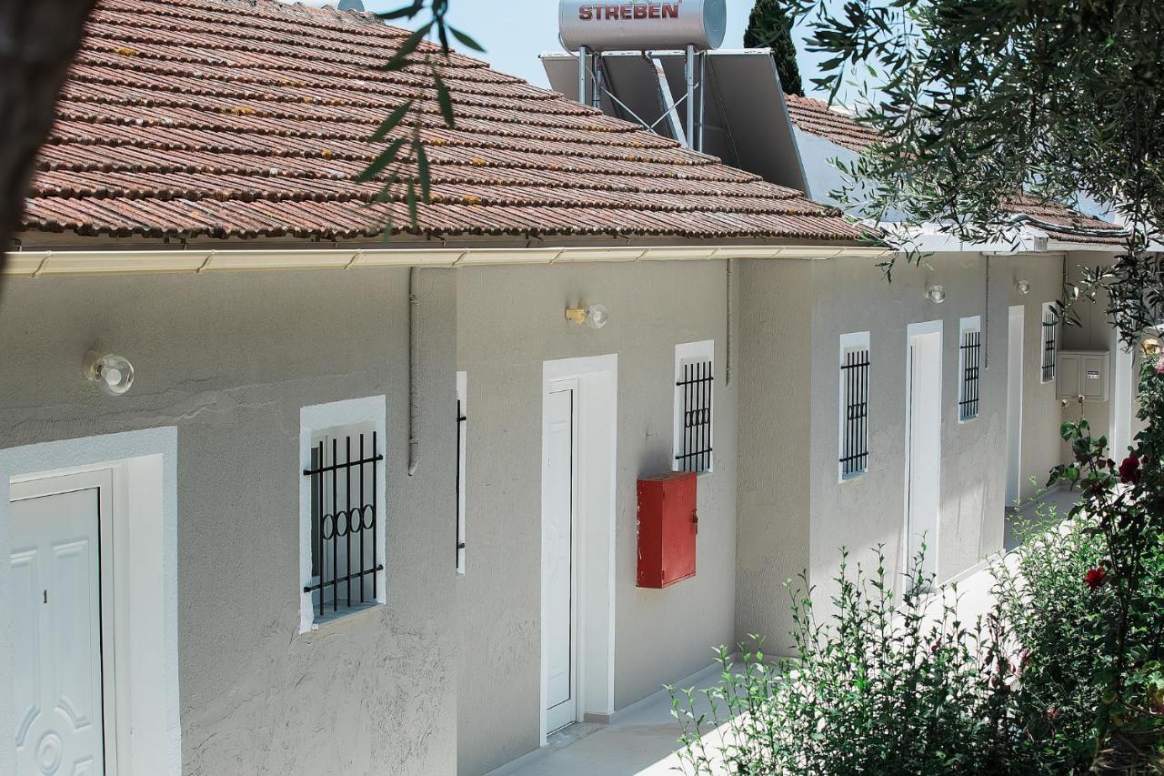 Olive Grove Poolside Apartments Benícesz Kültér fotó
