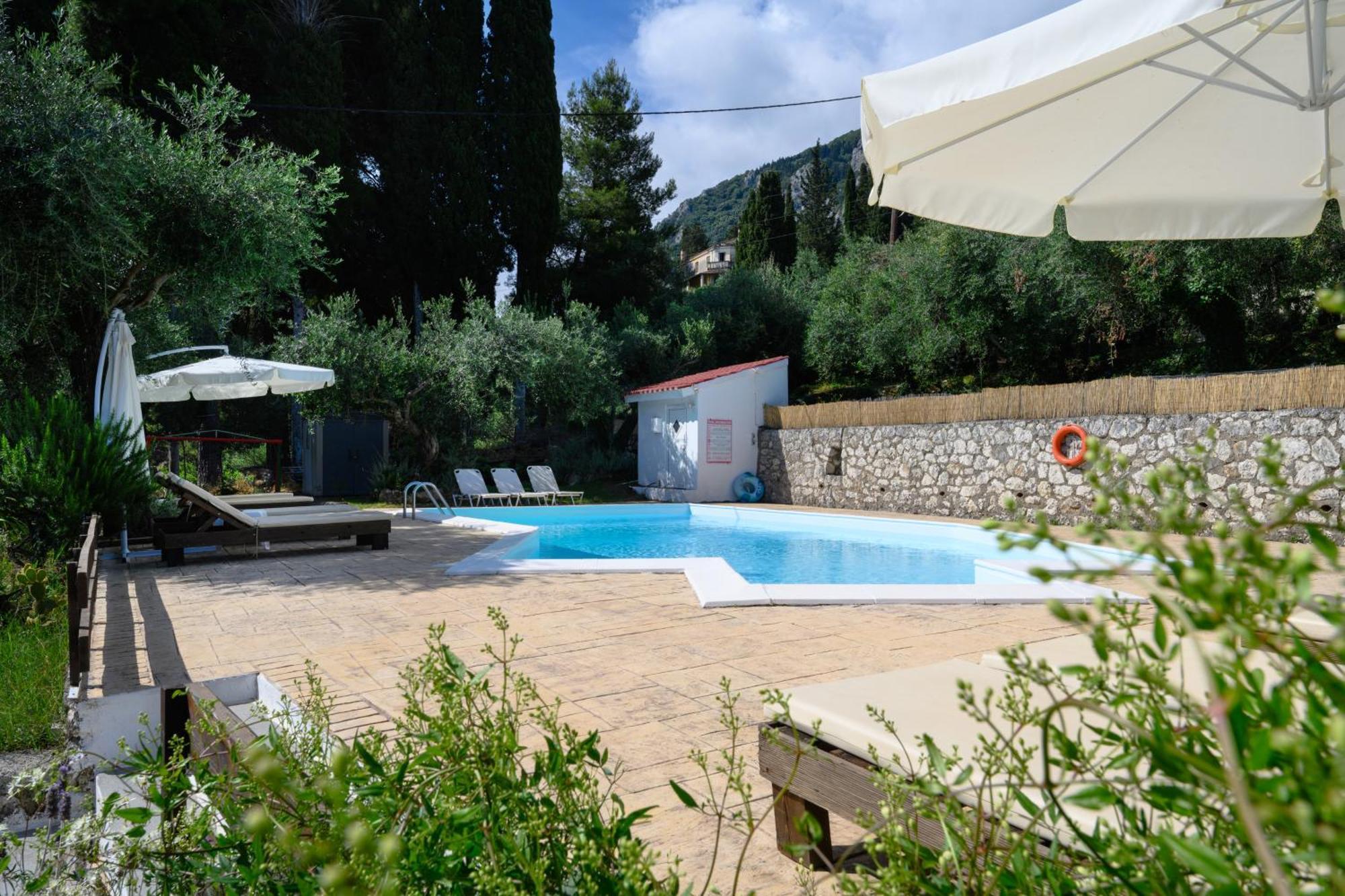 Olive Grove Poolside Apartments Benícesz Kültér fotó